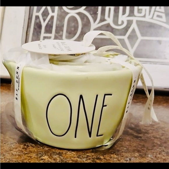 Rae Dunn Mint Measuring Cup